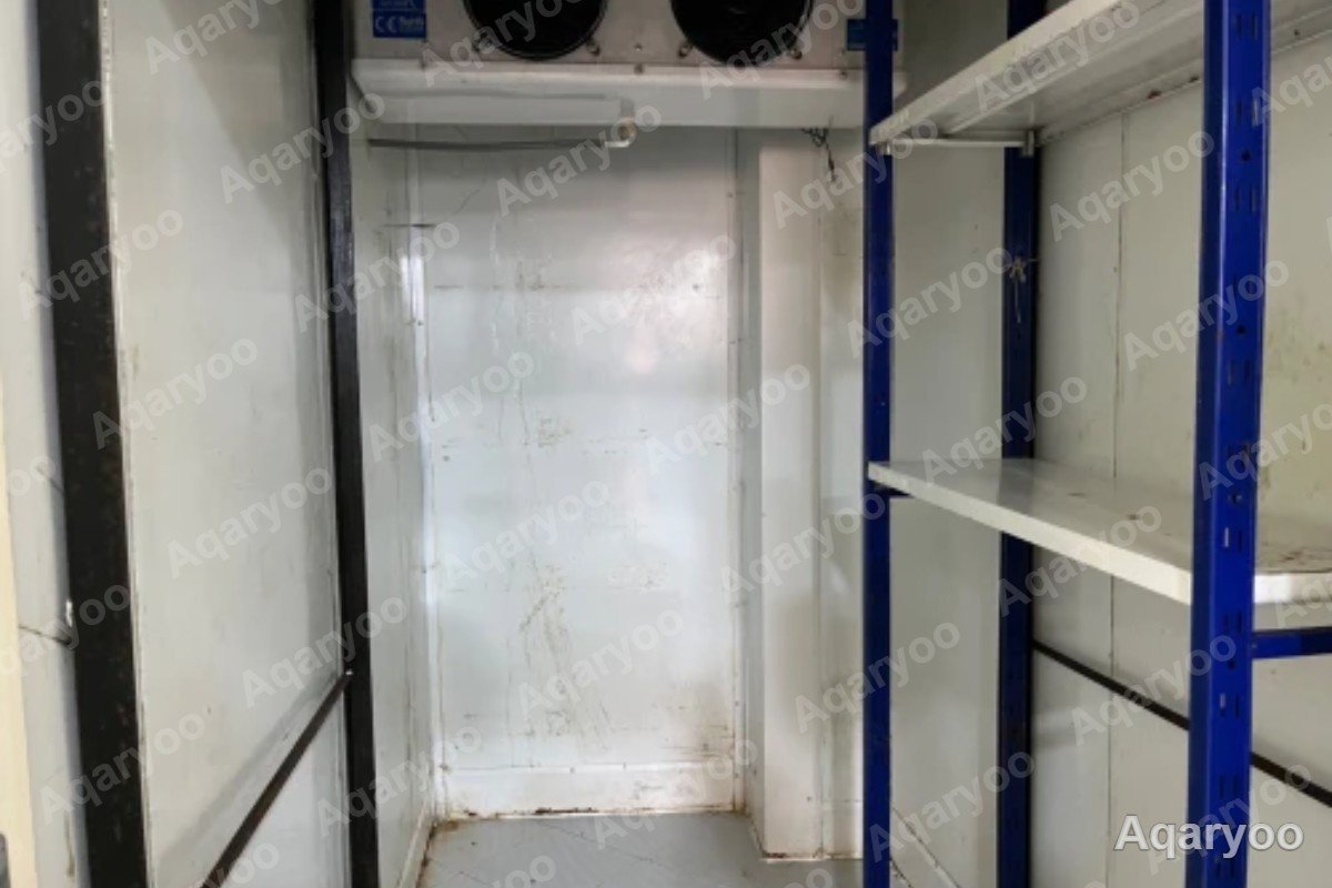 Local Professionnel 37 m² avec Chambre Froide et Sanitaires – Gambetta | Oran 5