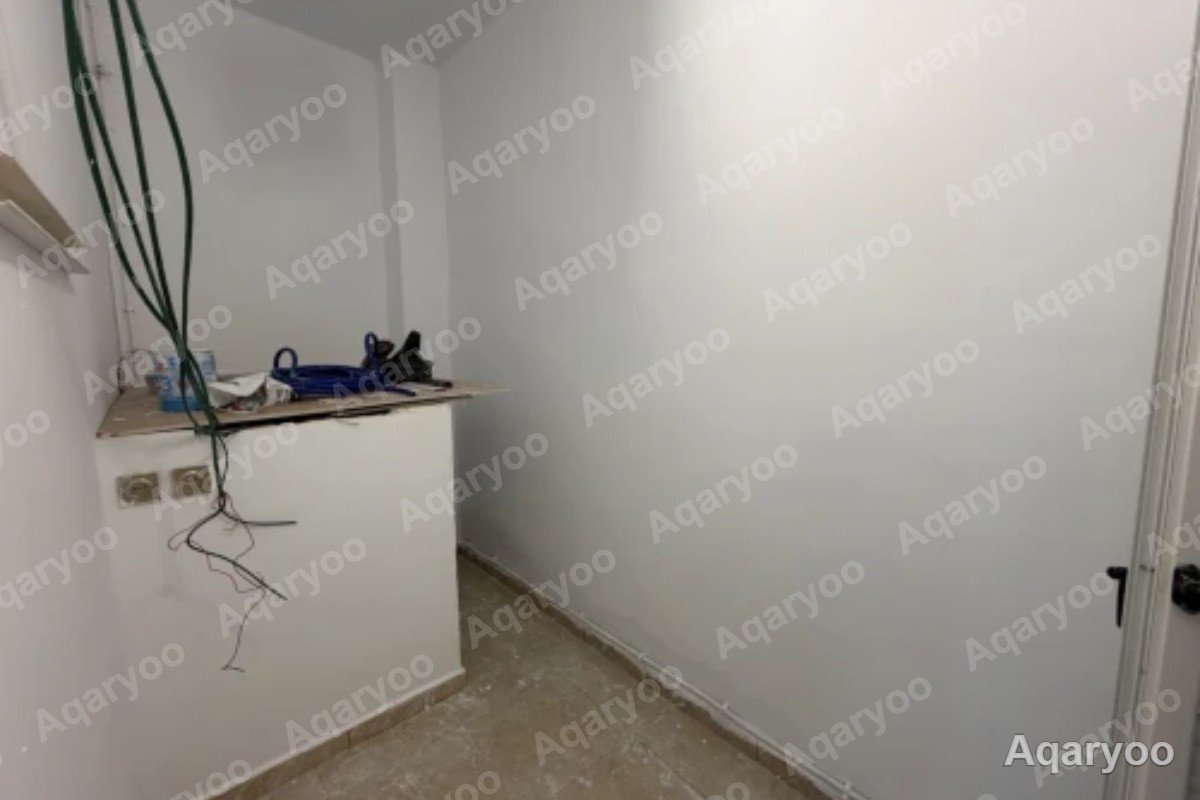 Local Commercial 64 m² Triple Façade avec 3 Vitrines – Akid Lotfi | Oran 2