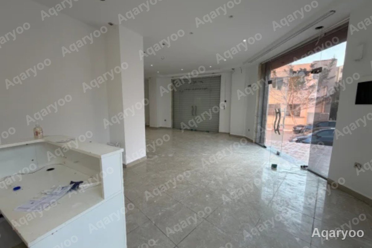 Local Commercial 64 m² Triple Façade avec 3 Vitrines – Akid Lotfi | Oran 6