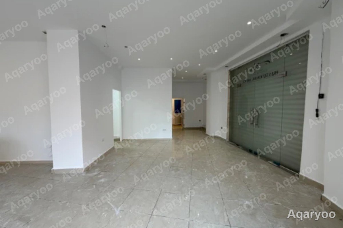 Local Commercial 64 m² Triple Façade avec 3 Vitrines – Akid Lotfi | Oran 7