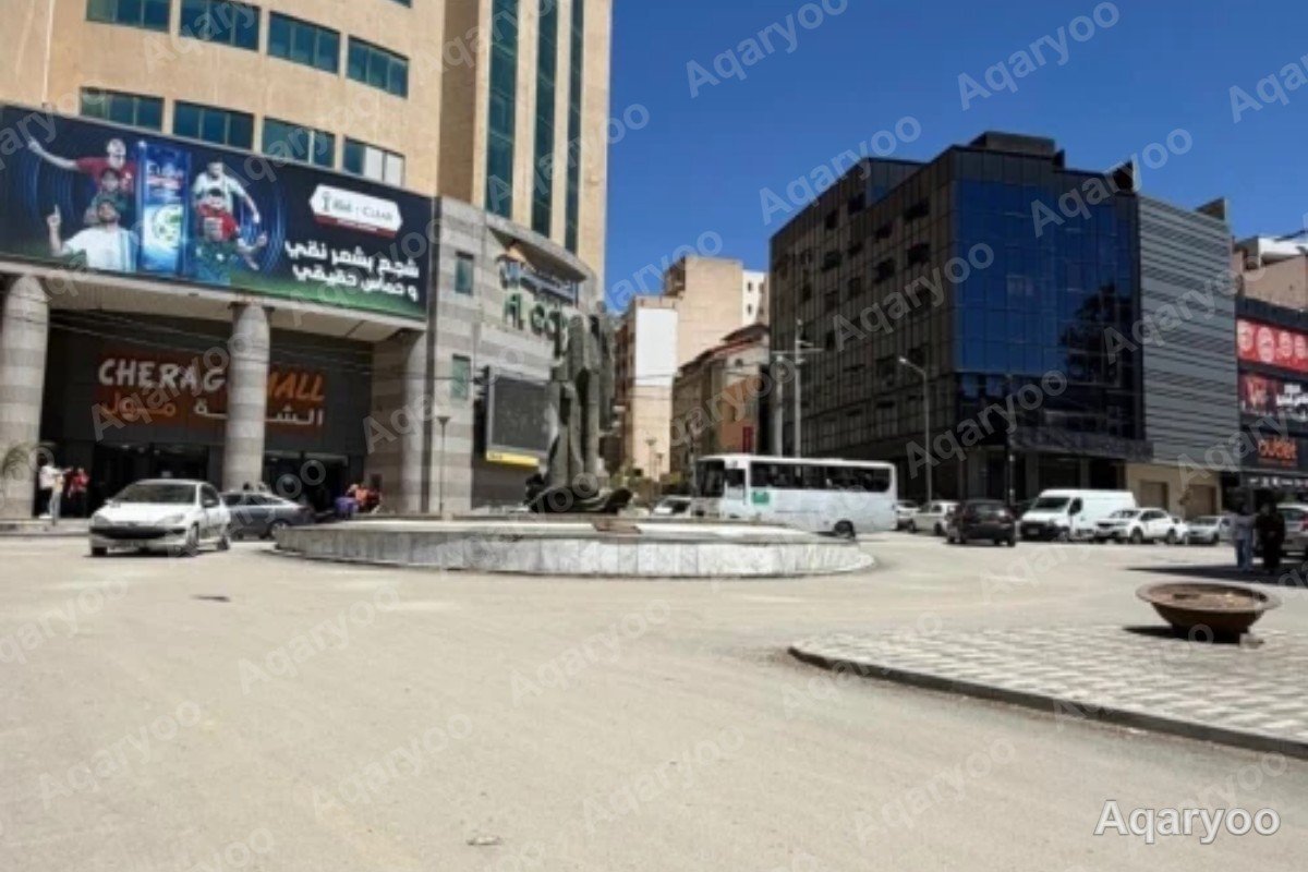 Local commercial avec double façade à Chéraga, Alger 8